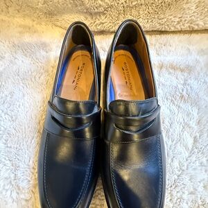 Bostonian Men's Black Leather Loafers